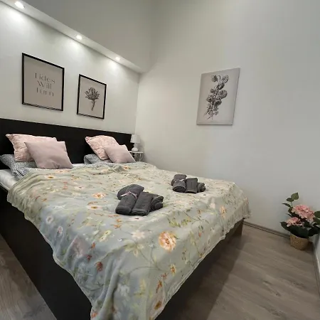 D58 Delux In The Center Apartment
